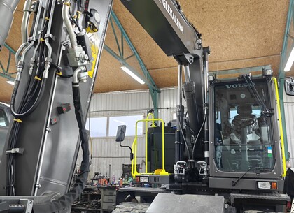 Ec 219 DC 2 pro Volvo ew170 10