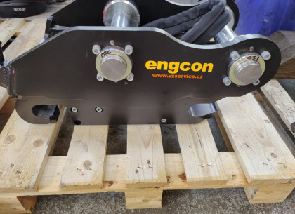  Engcon - rychloupínač hydraulický