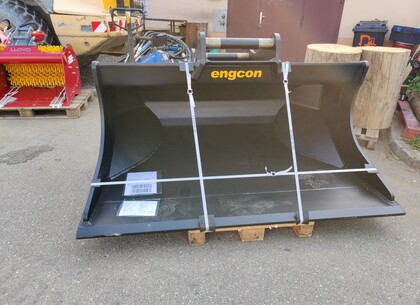 Engcon - svahová a třídící lžíce 1