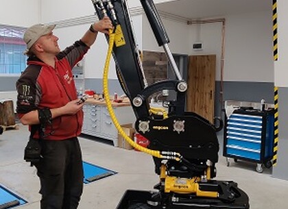 Engcon Tiltrotátor EC206 4