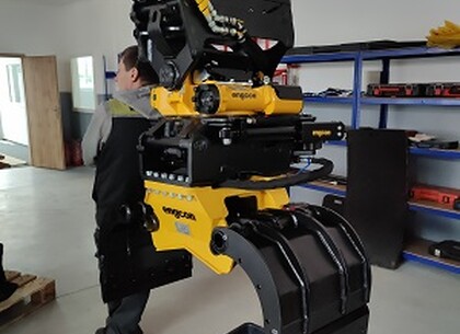Engcon Tiltrotátor EC206 6